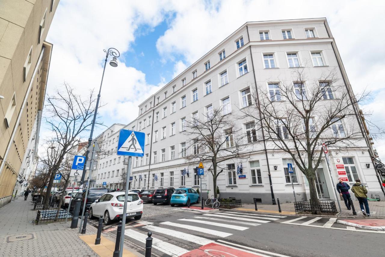 City Centre All In One Apartment Warschau Buitenkant foto